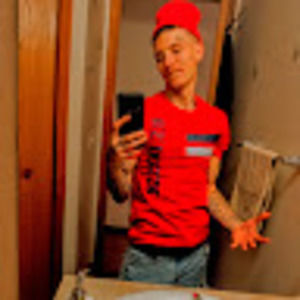 Meet your Posher, Devin